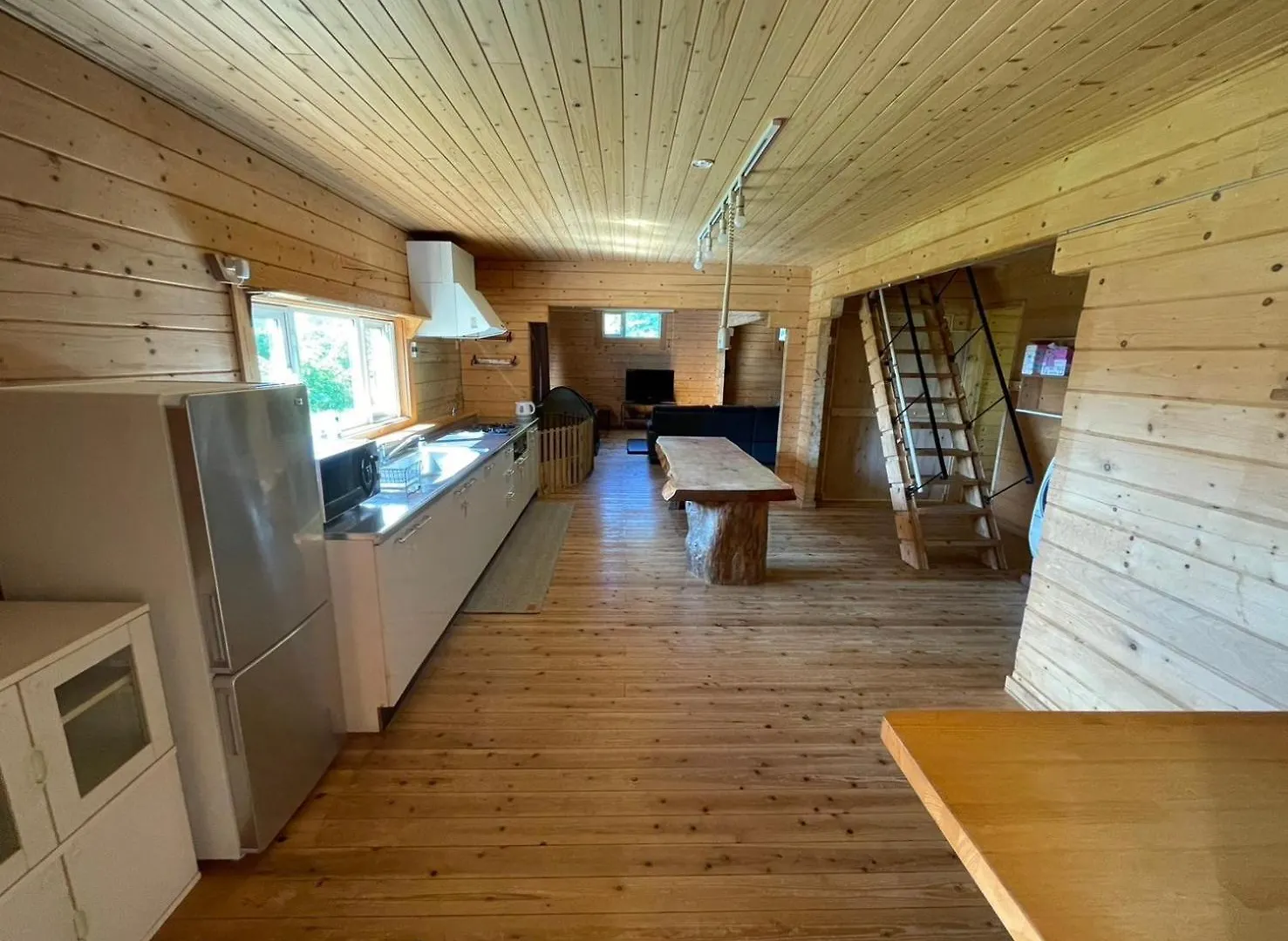 Toyoura Large Log Cabin 桜 דירה