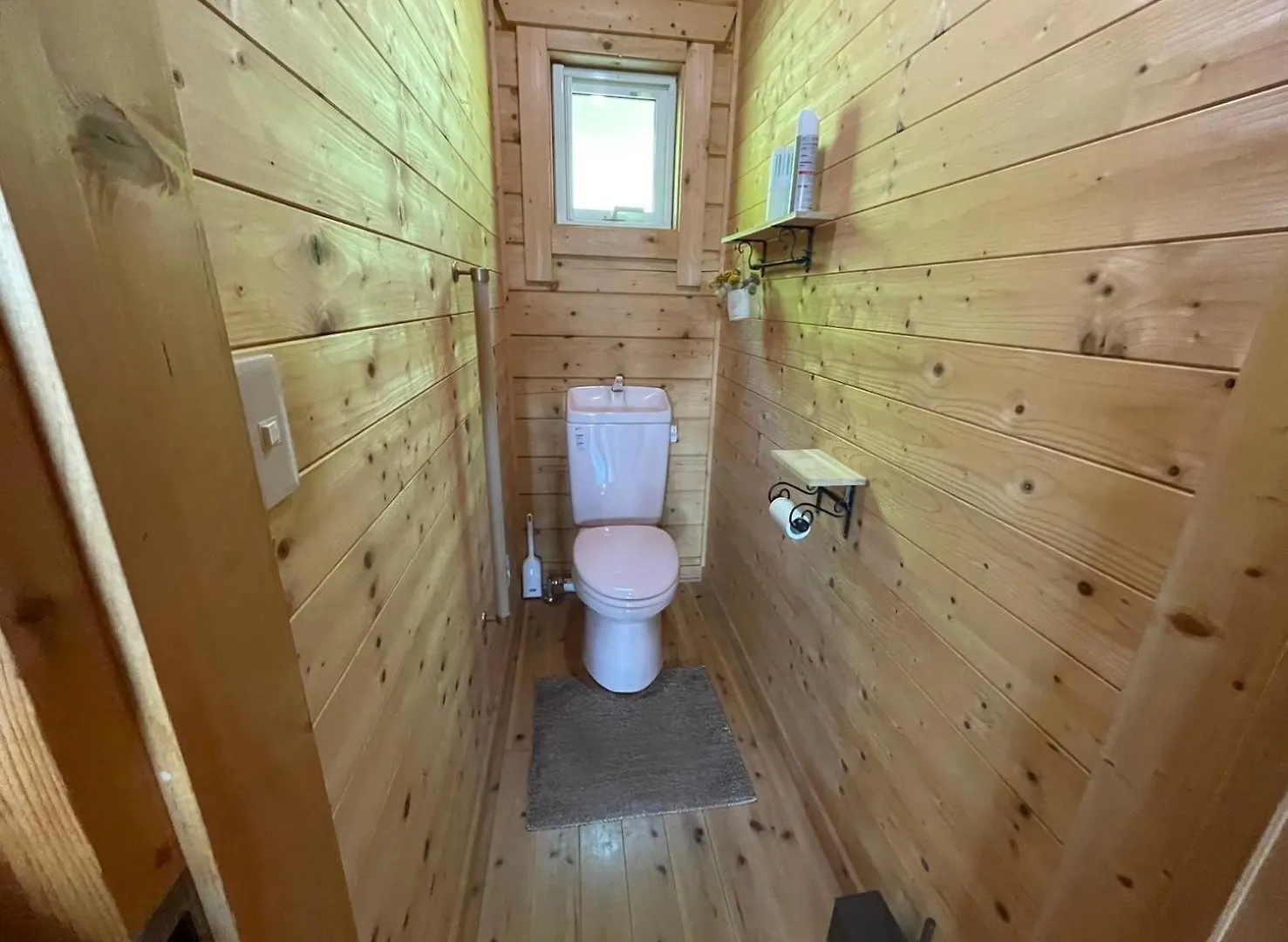Toyoura Large Log Cabin 桜 דירה